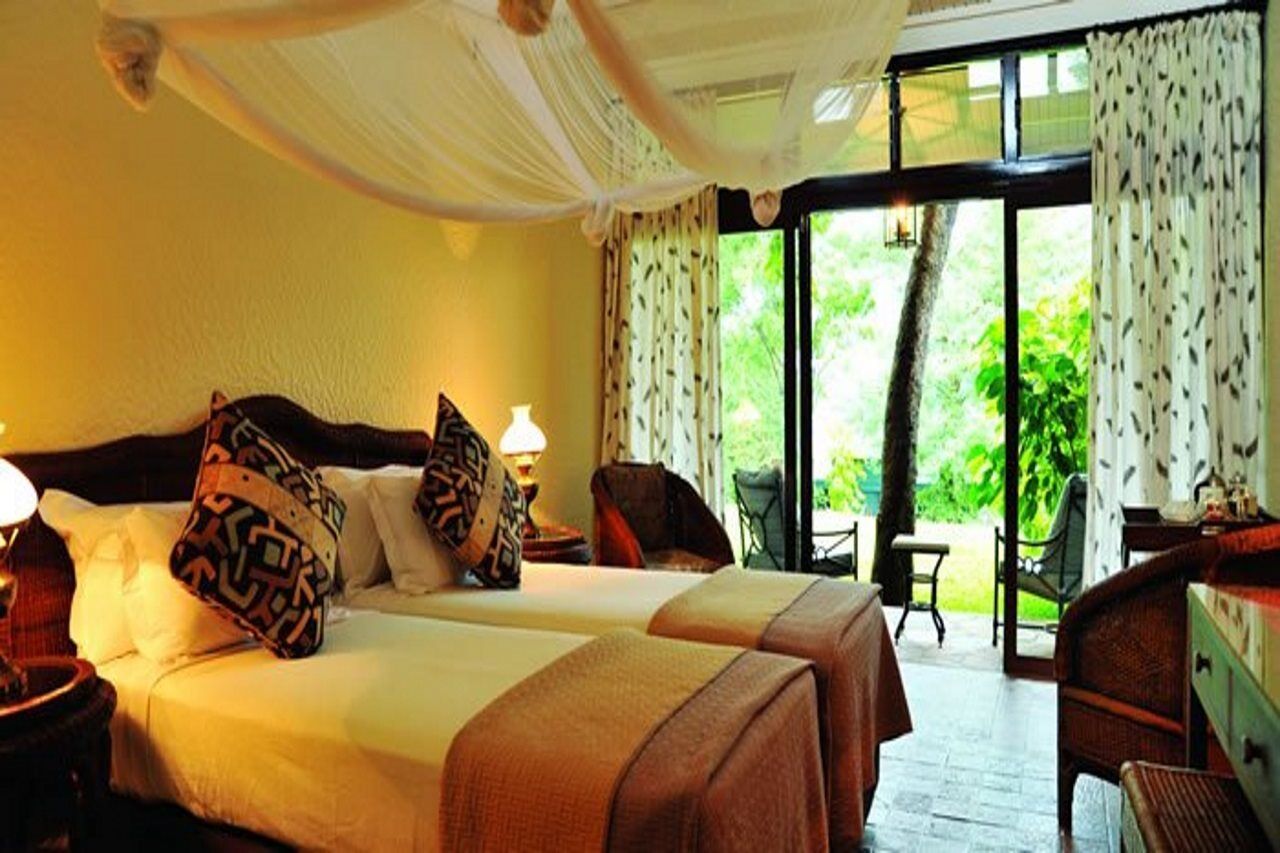 Bumi Hills Safari Lodge Esterno foto